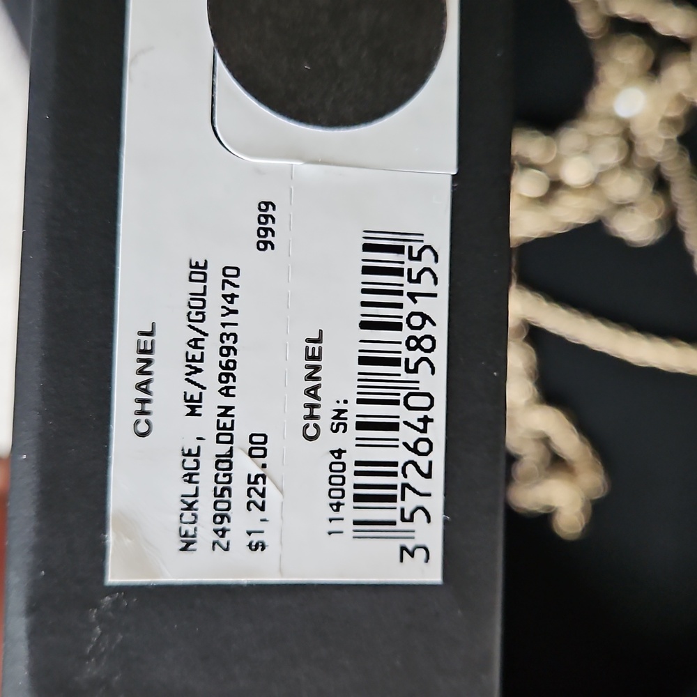 🚫RESERVED🚫 CHANEL Gold and Black Pearl Long Necklace B18P W/Box - Picture 7 of 7